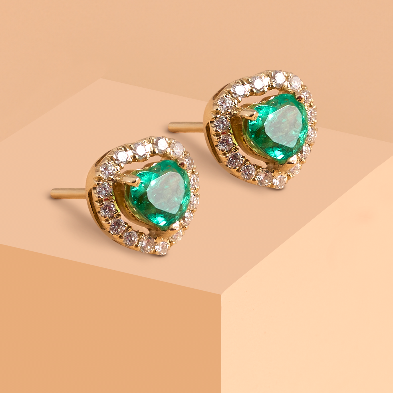 EMERALD HEART EARRINGS